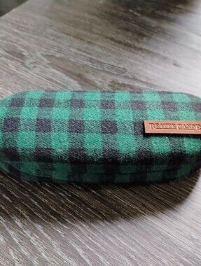 Beaver Canoe Clamshell Eyeglass Case